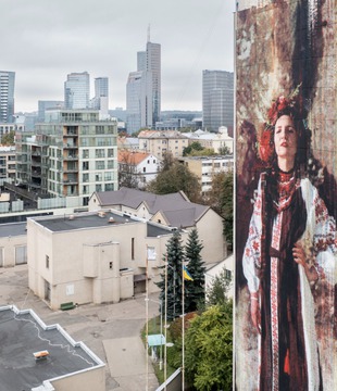 "Нам потрібна підтримка, а не жалість" запорізька волонтерка про новий вражаючий мурал “Незламна” 