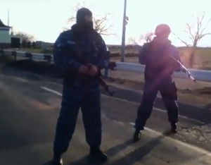 Запорожского автомайдановца ранили в грудь под Крымом (Видео)