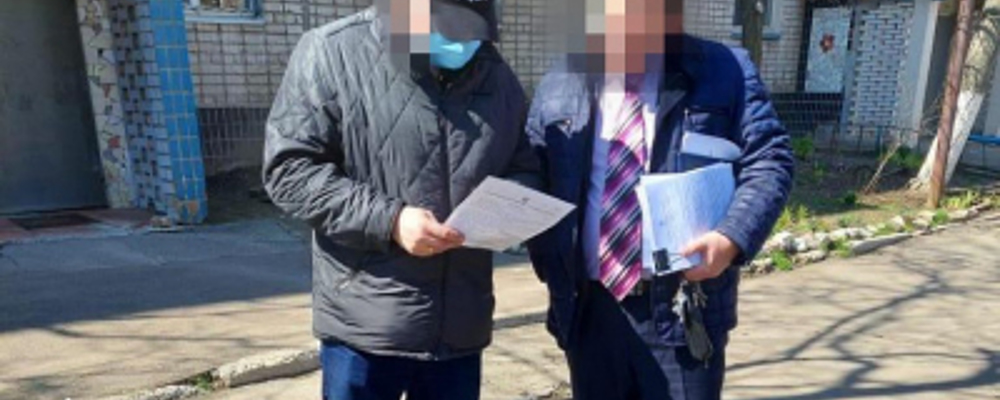 В Бердянске депутата и прокурора задержали на взятке в 4000 долларов